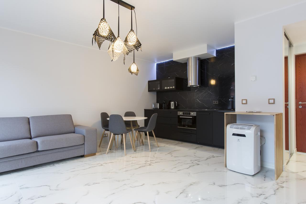 Rotermanni Cozy Apartment ทาลลินน์ ภายนอก รูปภาพ